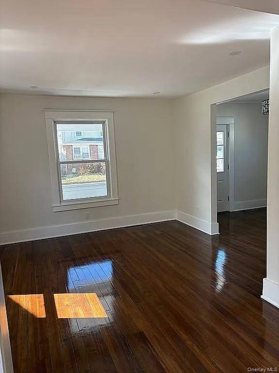 34 Kelsey RD, Poughkeepsie, NY 12601