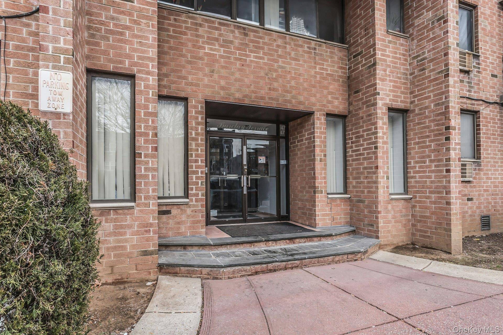 147-45 Barclay AVE #5B, Flushing, NY 11355