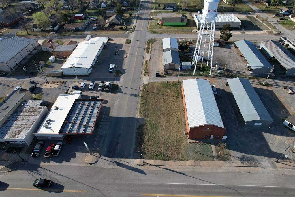 402 W Main Street HWY, Tuttle, OK 73089