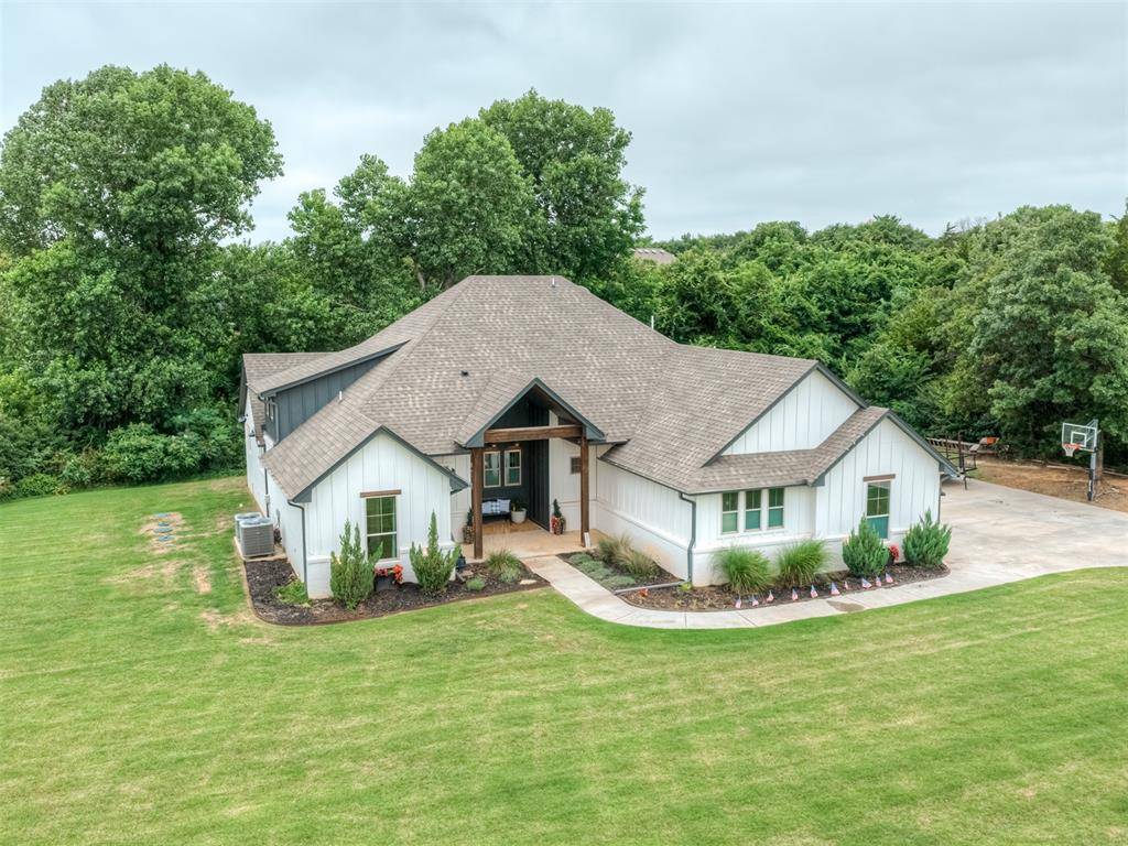 3925 Wyatt Ridge CT, Oklahoma City, OK 73150