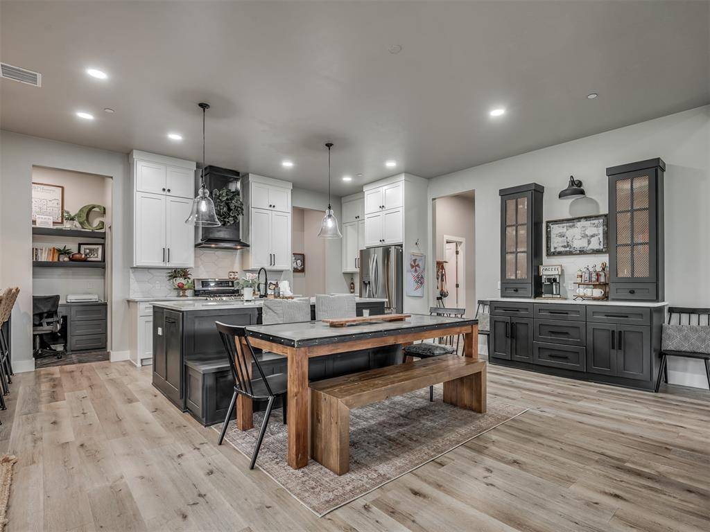 3925 Wyatt Ridge CT, Oklahoma City, OK 73150