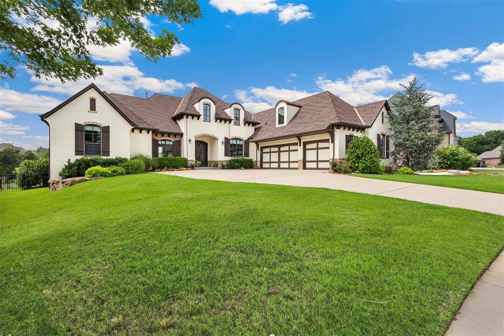 4625 Roundup RD, Edmond, OK 73034