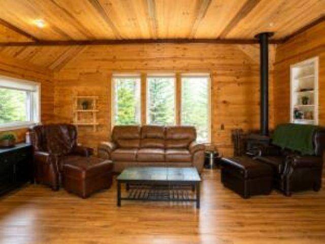 3121 Fifteen Mile Creek Rd. Rd, Kettle Falls, WA 99141