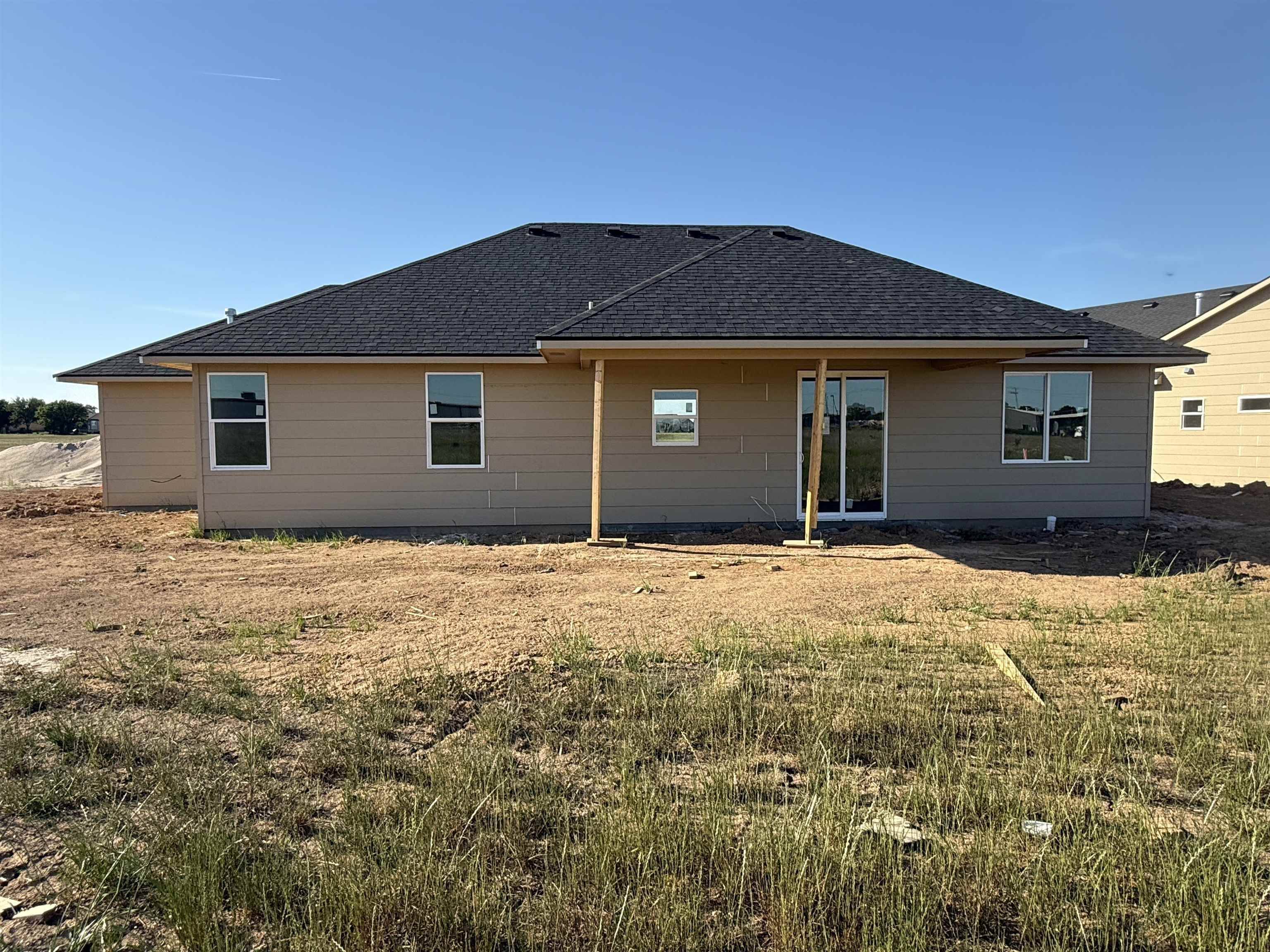 866 N Main, Goddard, KS 67052
