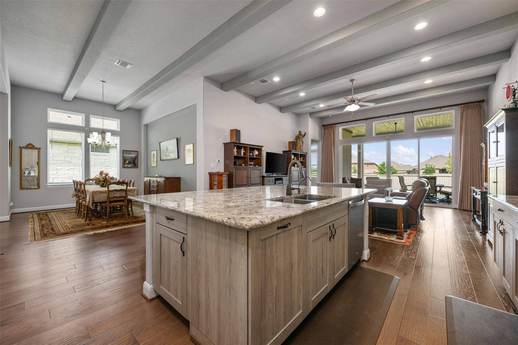 825 Faith DR, Liberty Hill, TX 78642