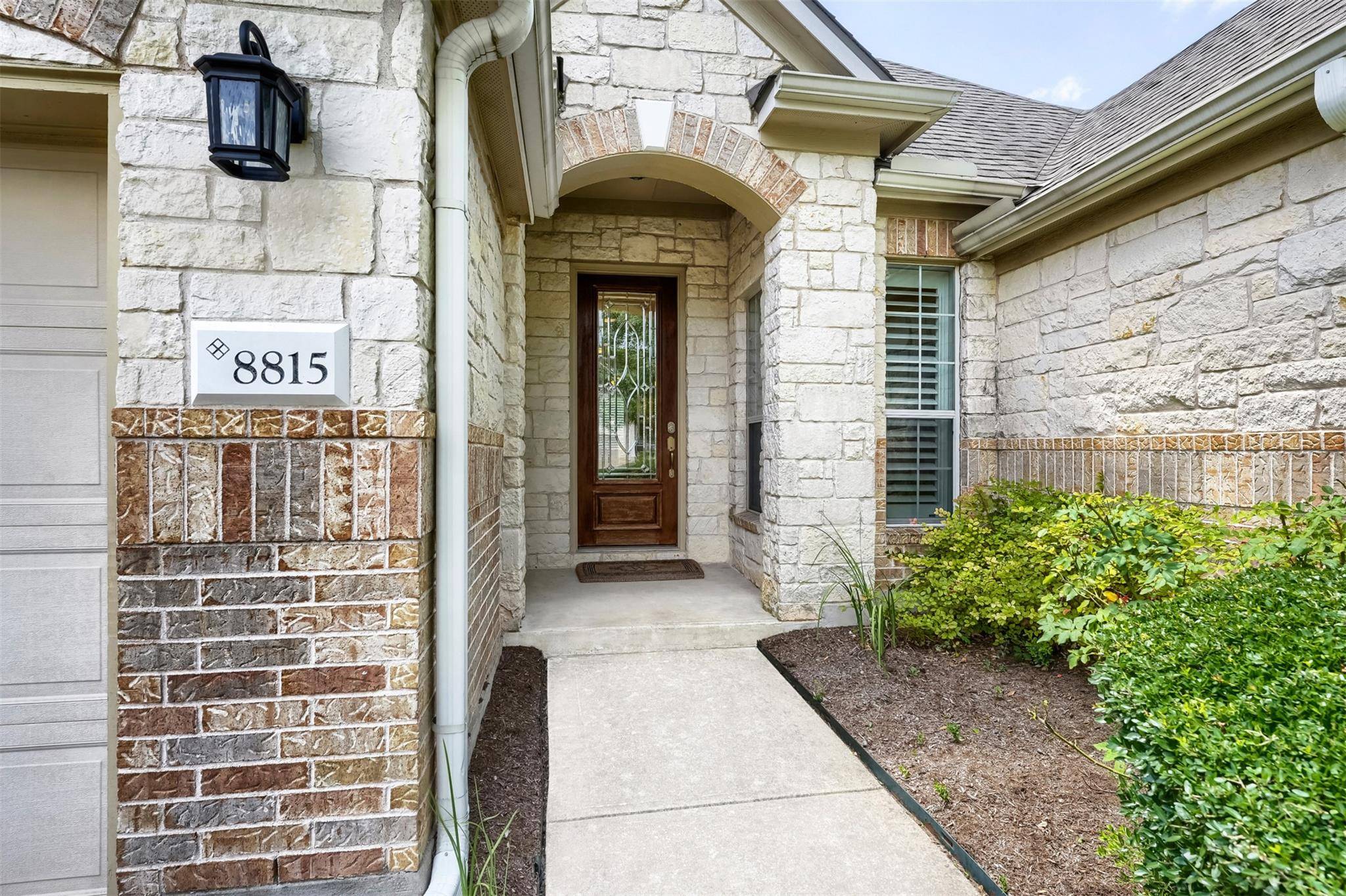 8815 Towana TRL, Austin, TX 78736