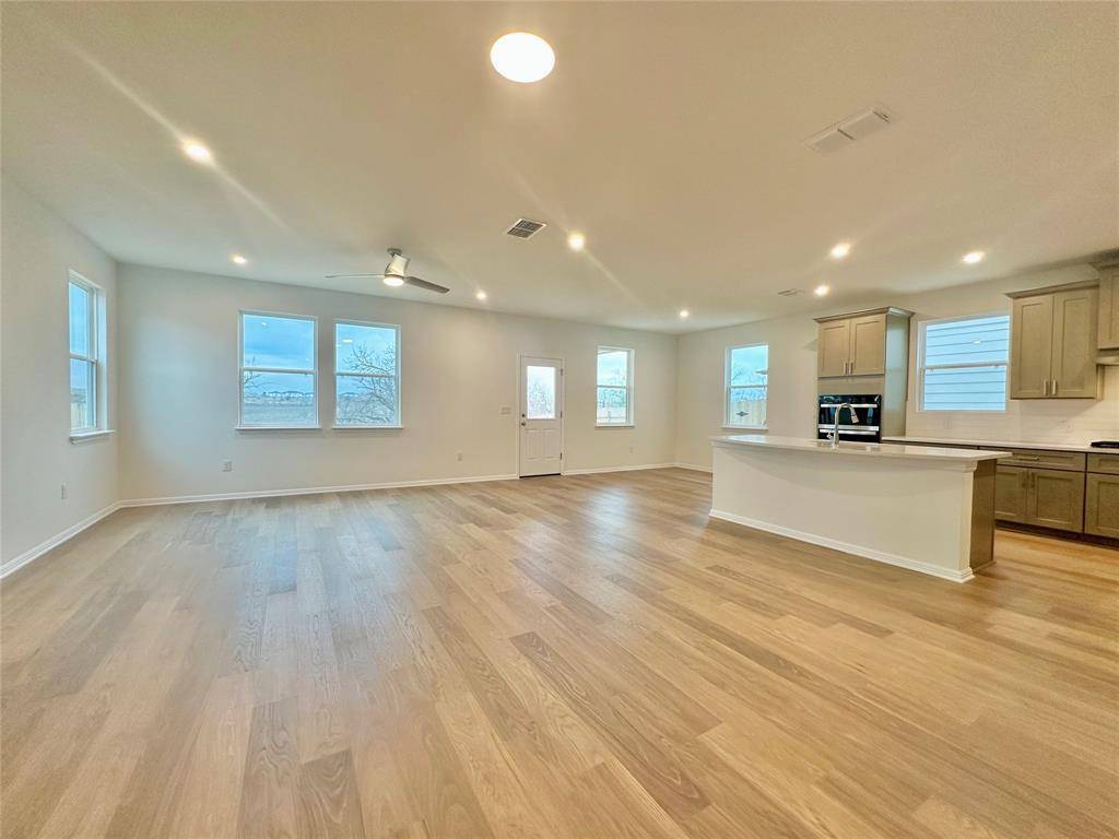 380 Young ST, Buda, TX 78610