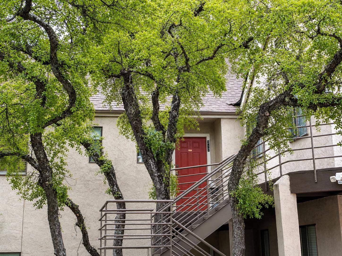 6810 Deatonhill DR #217, Austin, TX 78745