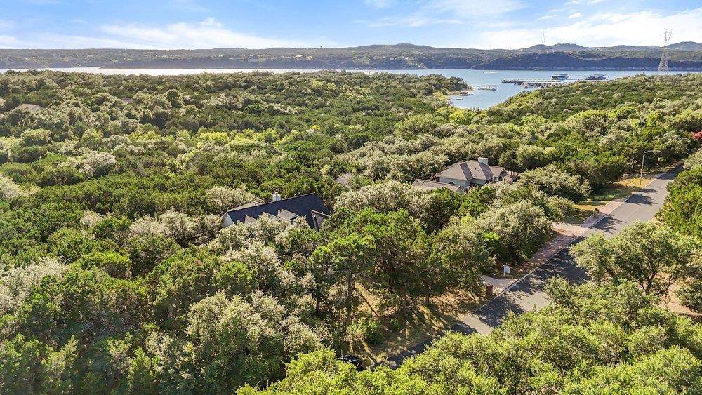 17042 Trail of the Woods, Austin, TX 78734