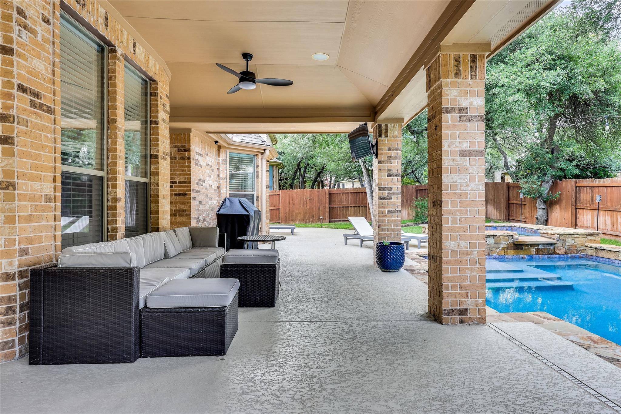 408 Ridgetop BND, Cedar Park, TX 78613