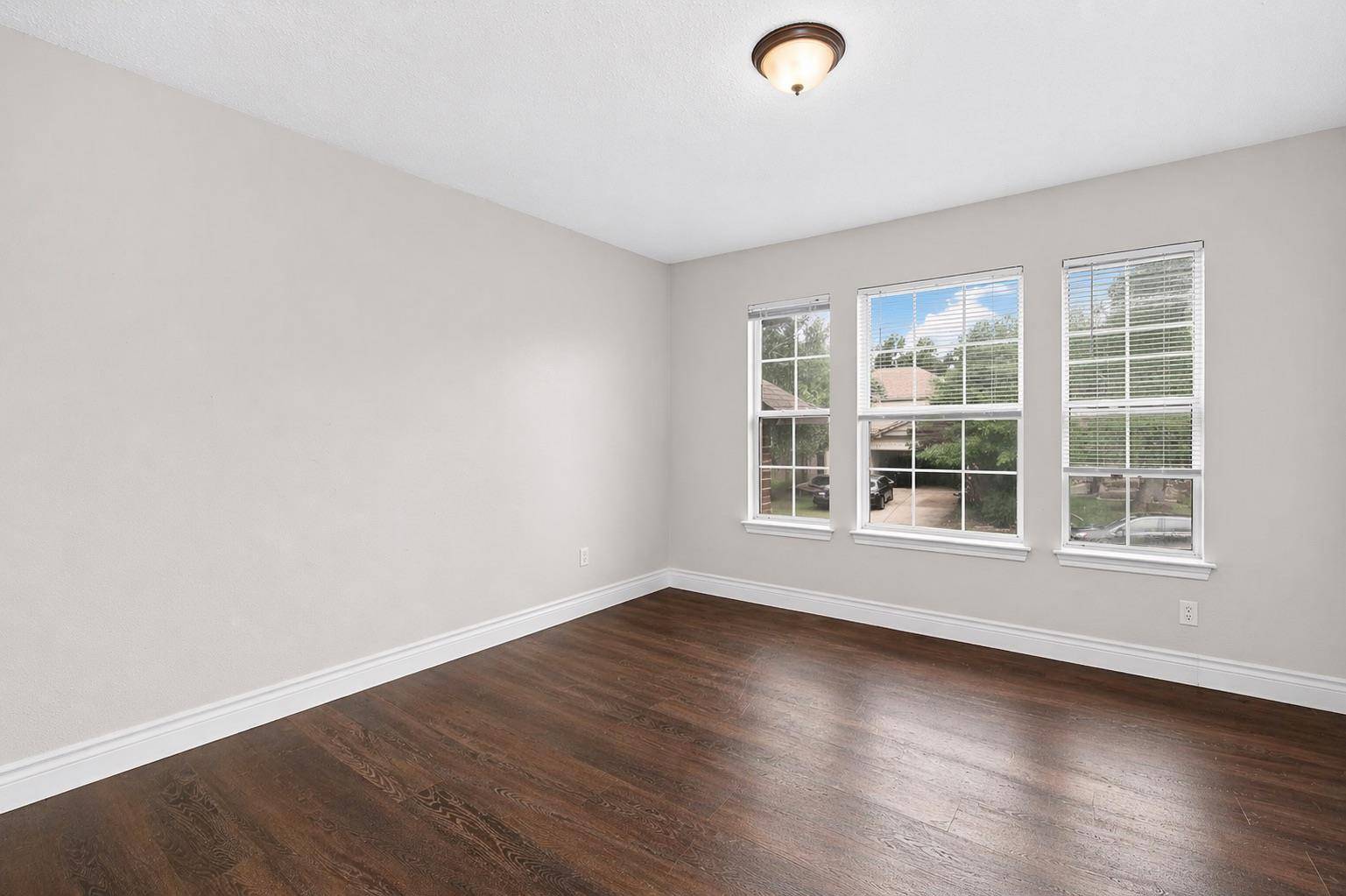 206 Covala DR, Cedar Park, TX 78613