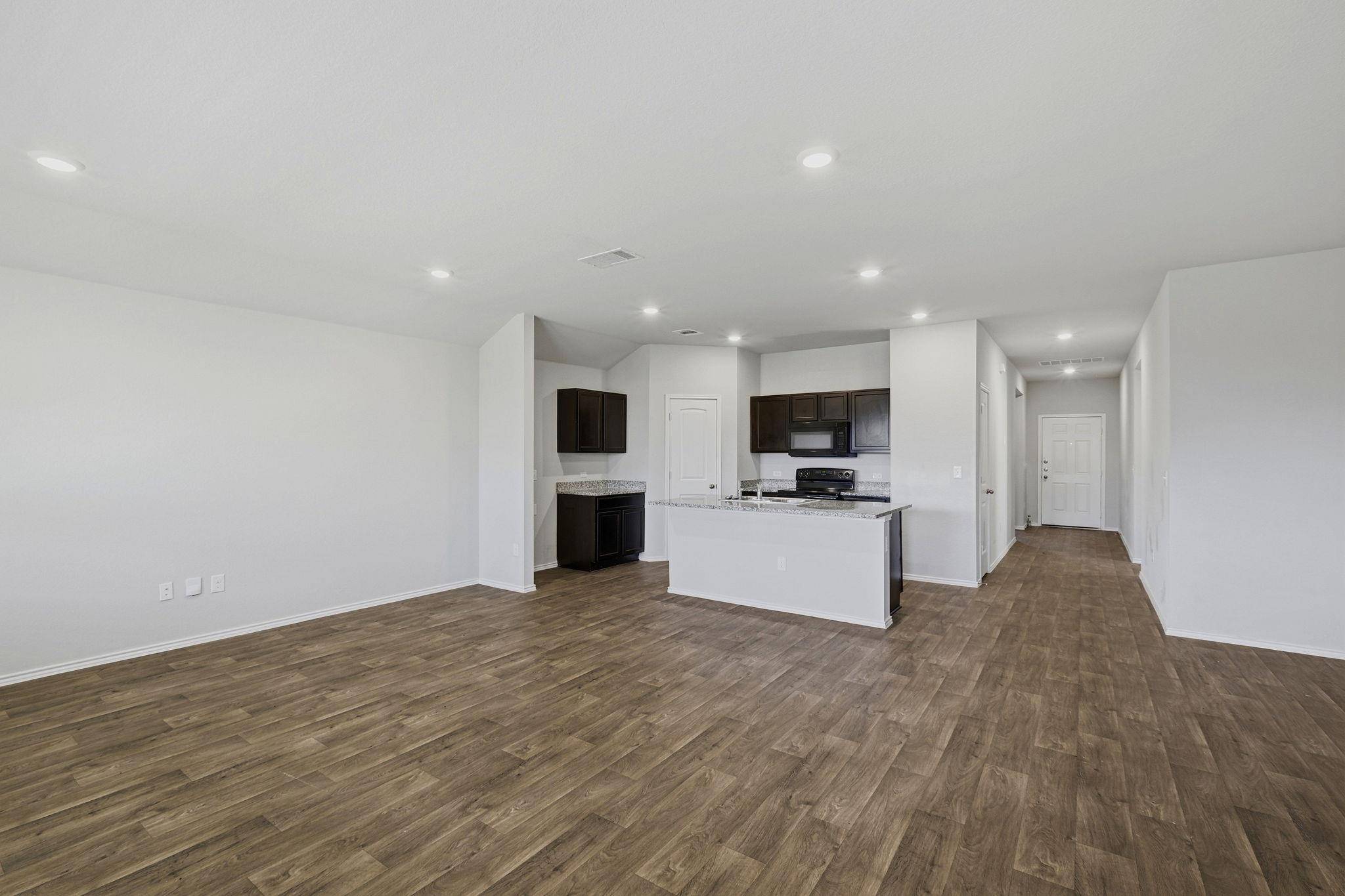 15204 Siberian Elm LN, Austin, TX 78724