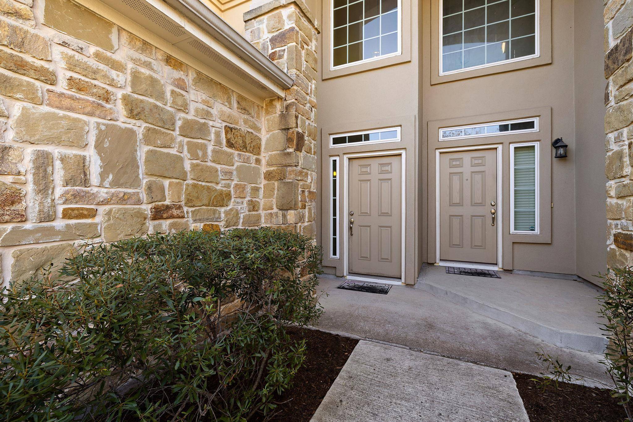 1101 E Parmer LN #318, Austin, TX 78753