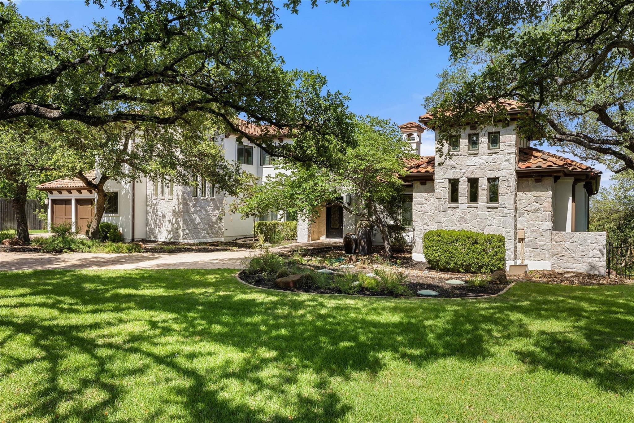 1414 The High RD, Austin, TX 78746