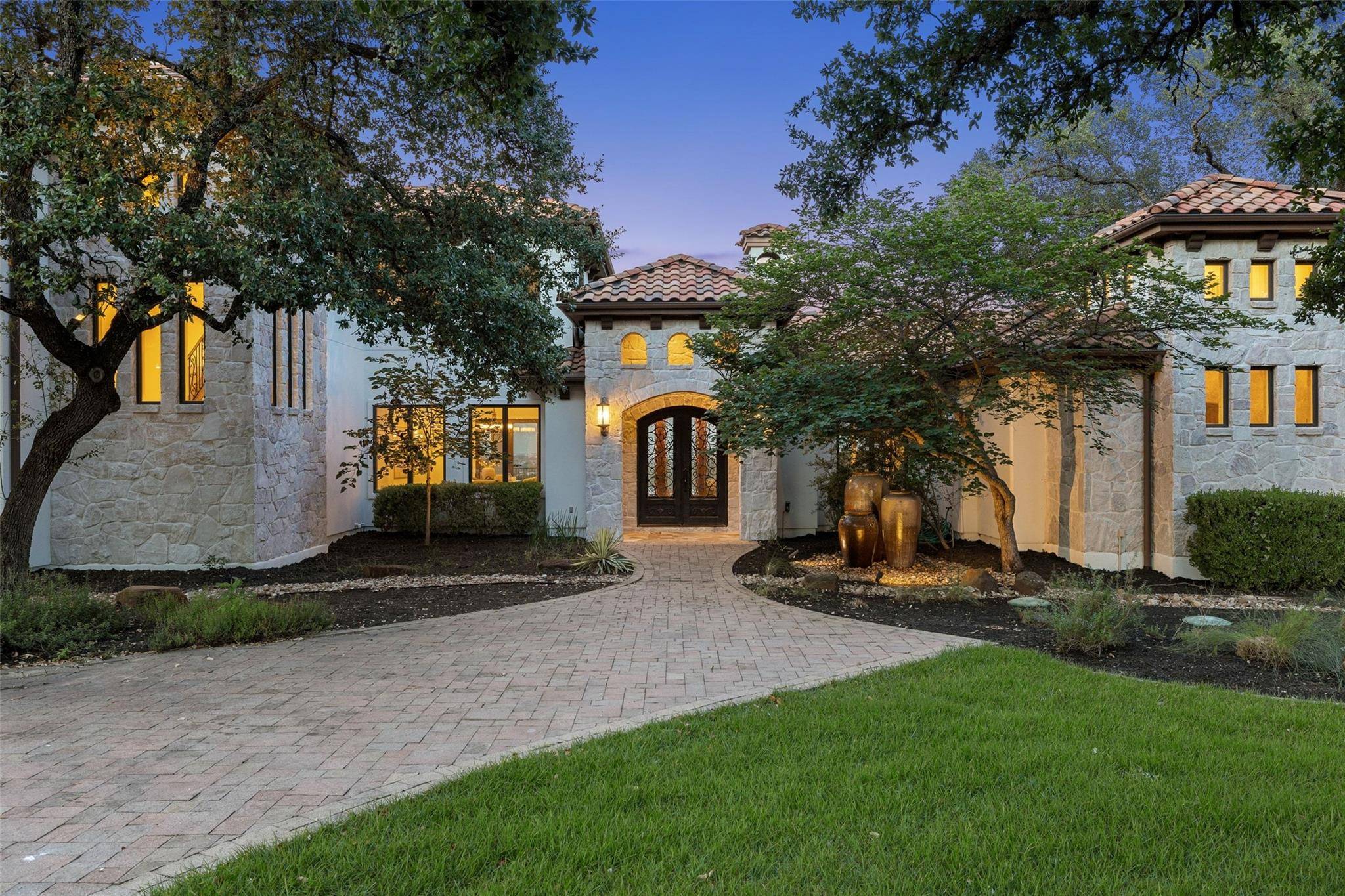 1414 The High RD, Austin, TX 78746