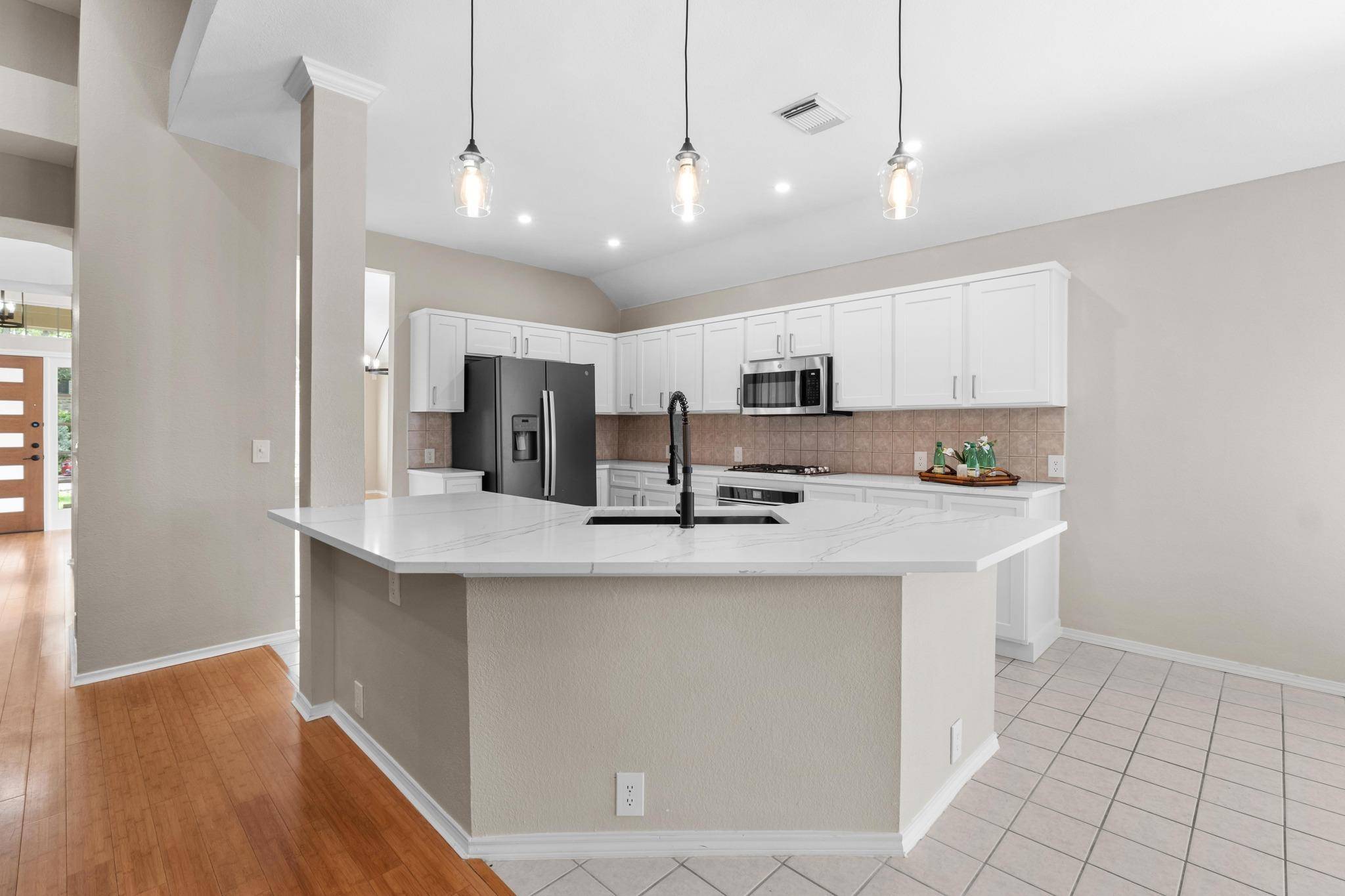 5405 Apache Creek CV, Austin, TX 78735