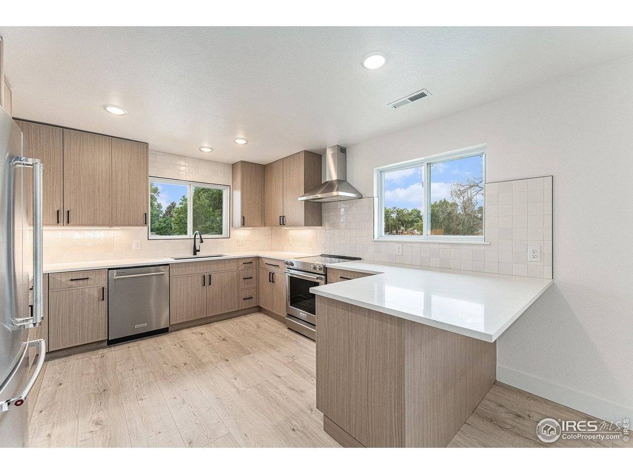5256 Flora, Arvada, CO 80002