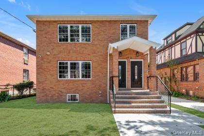 247-13 139th AVE, Rosedale, NY 11422