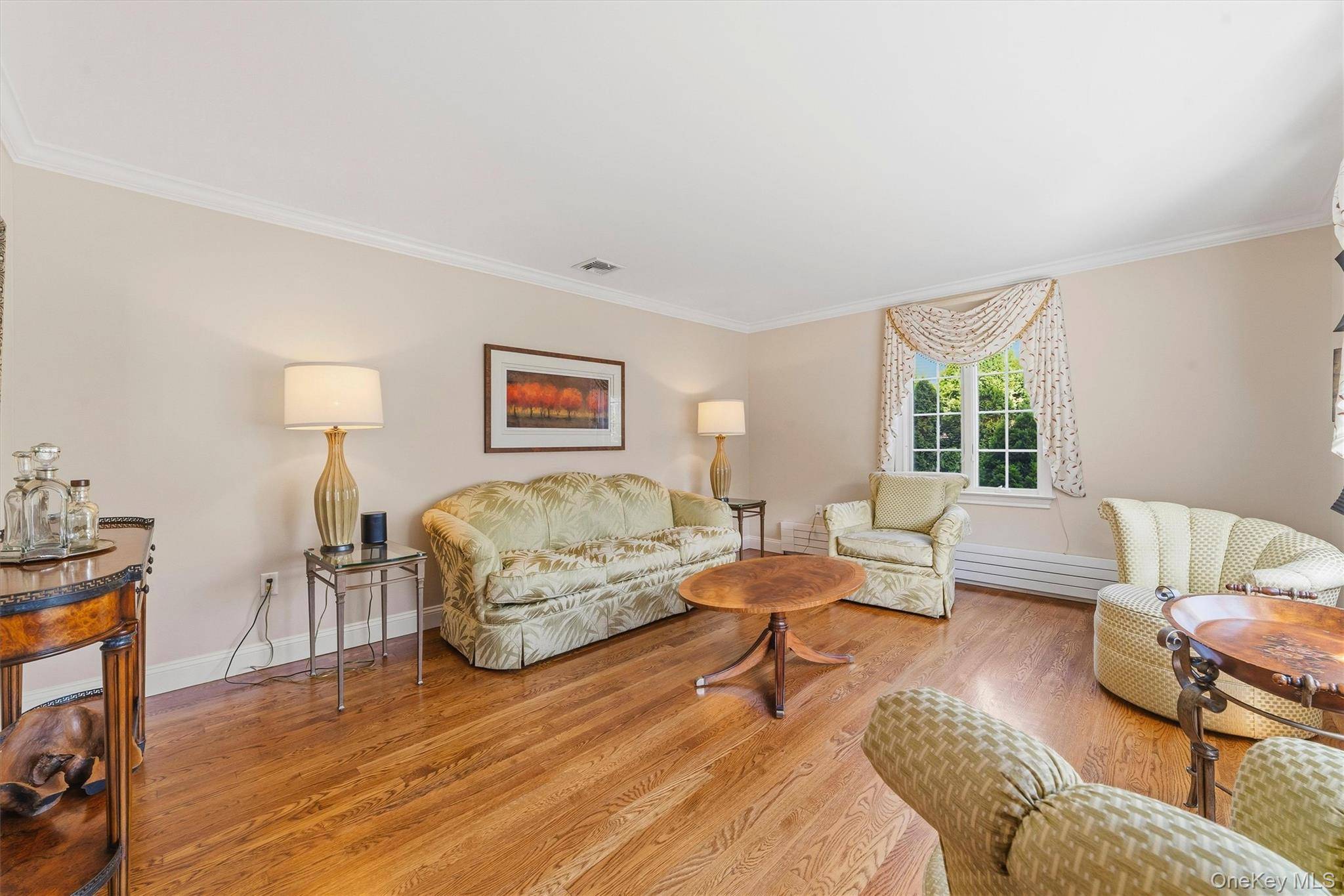 185 Old Wilmot RD, Scarsdale, NY 10583