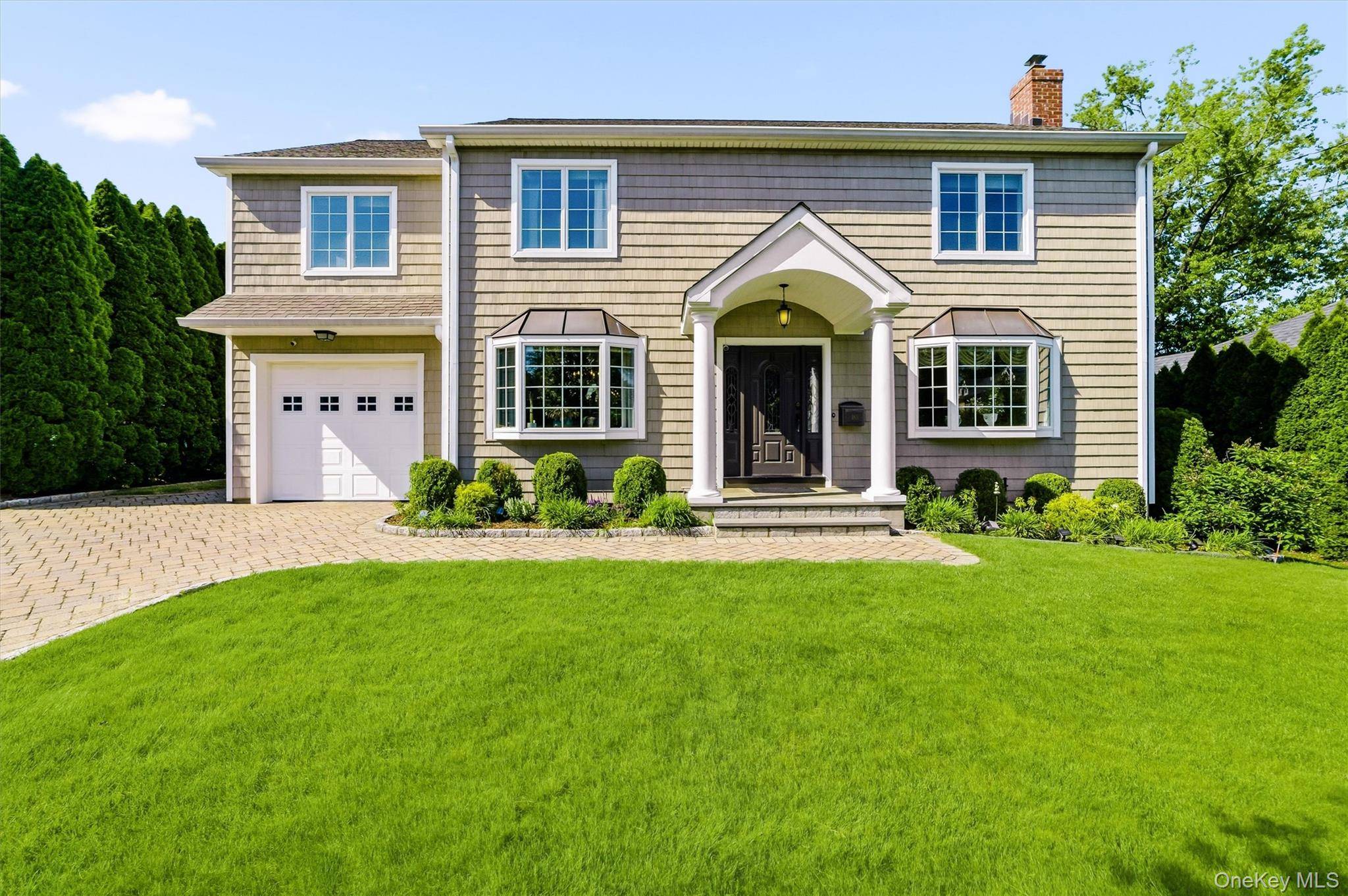 185 Old Wilmot RD, Scarsdale, NY 10583