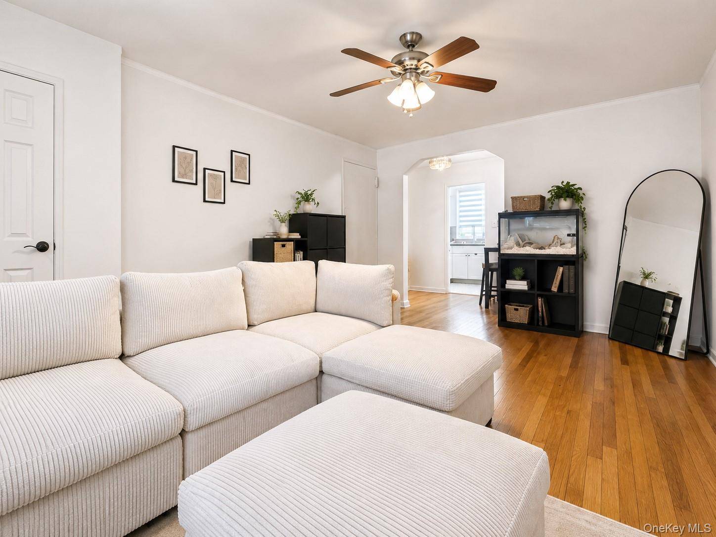 35-21 205th ST #314, Bayside, NY 11361