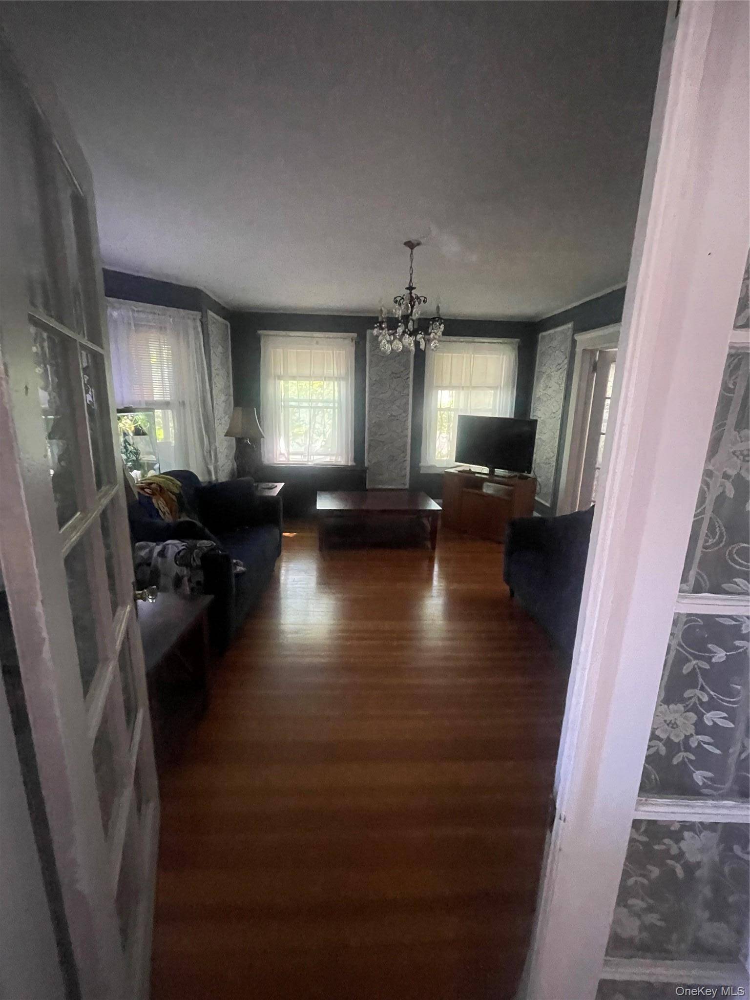 195 Prospect AVE, White Plains, NY 10607