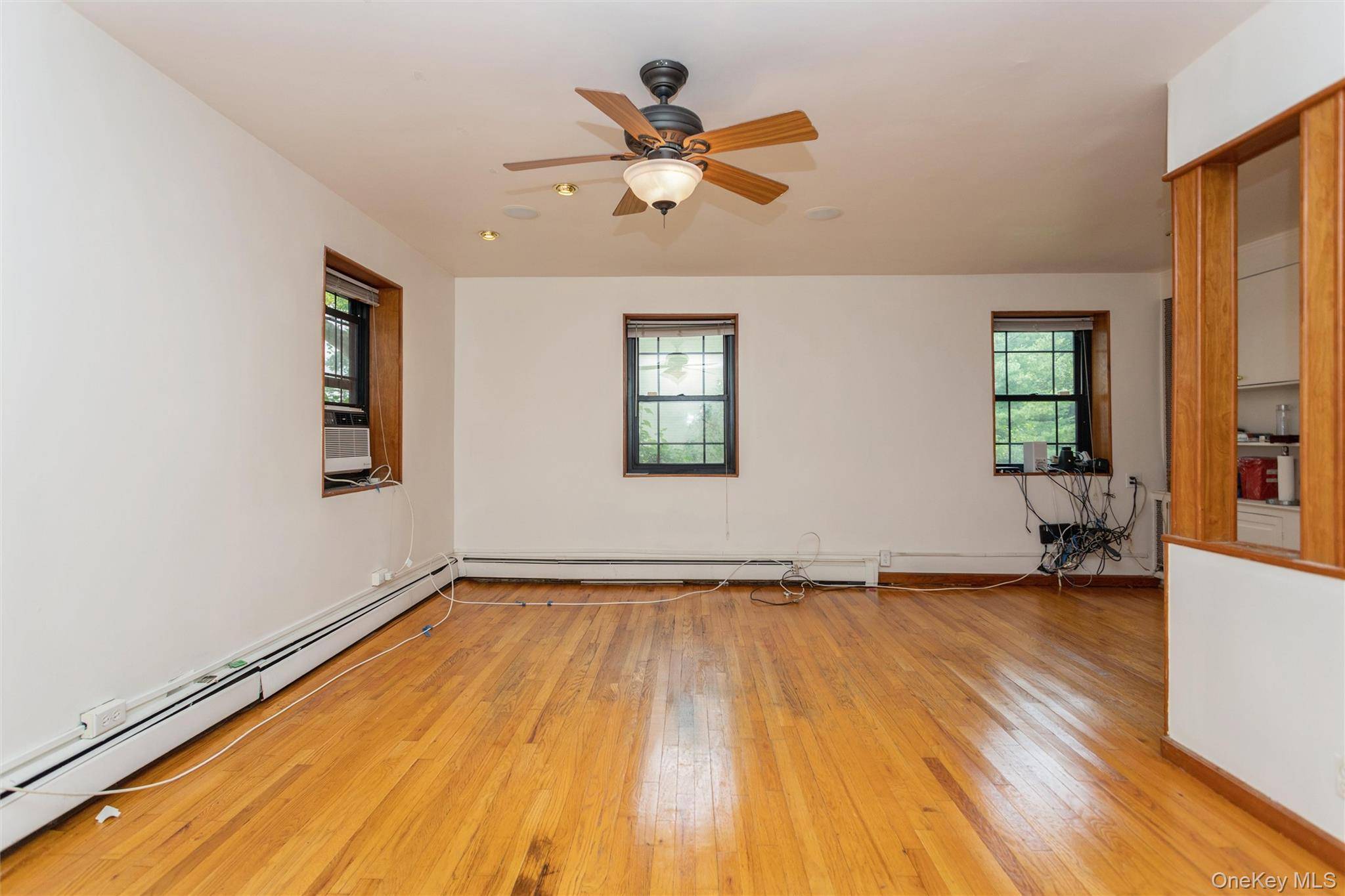 15 Field End LN #A-1 & A-21, Eastchester, NY 10709