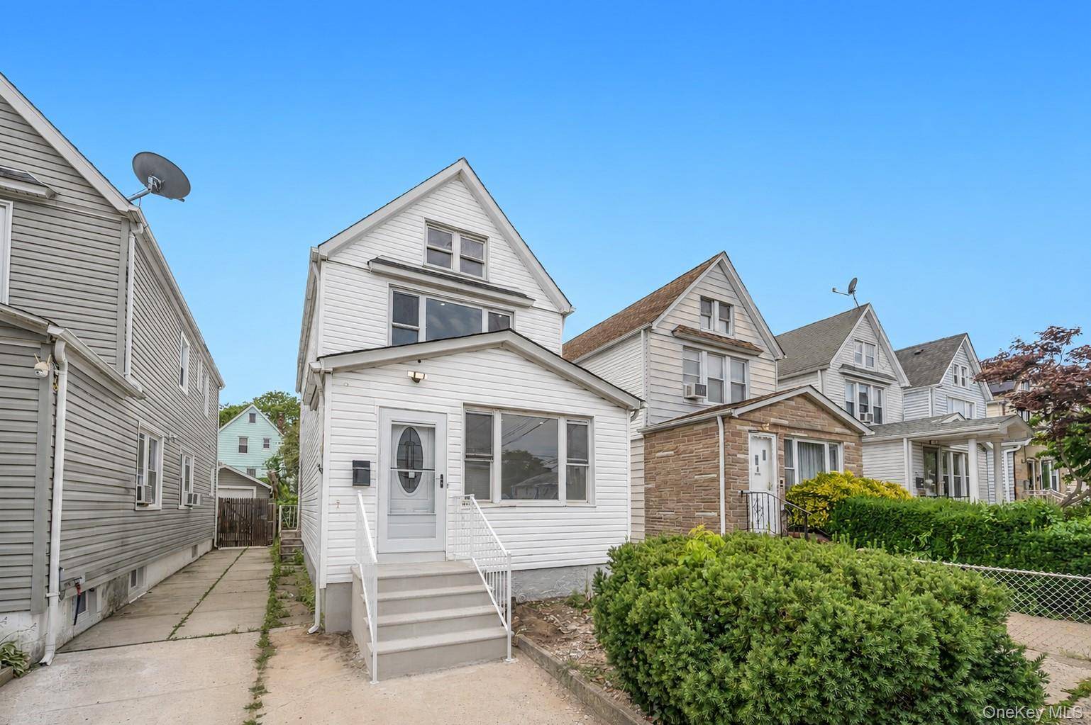 217-08 110th RD, Queens Village, NY 11429