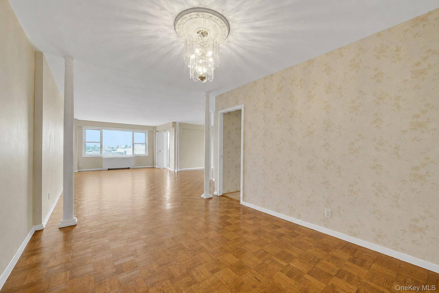 1200 Midland AVE #9E, Bronxville, NY 10708