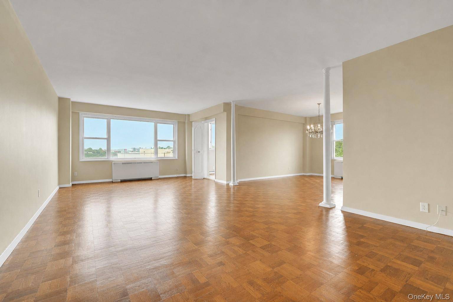 1200 Midland AVE #9E, Bronxville, NY 10708