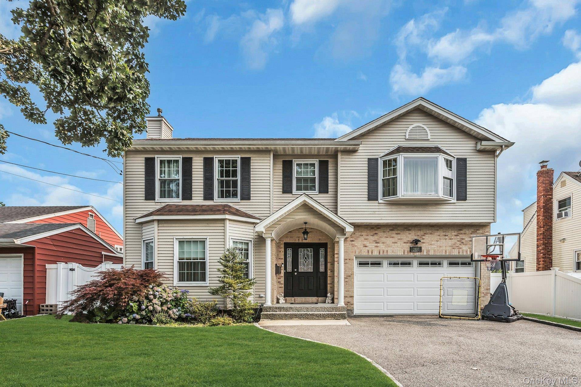 2800 Janet AVE, North Bellmore, NY 11710