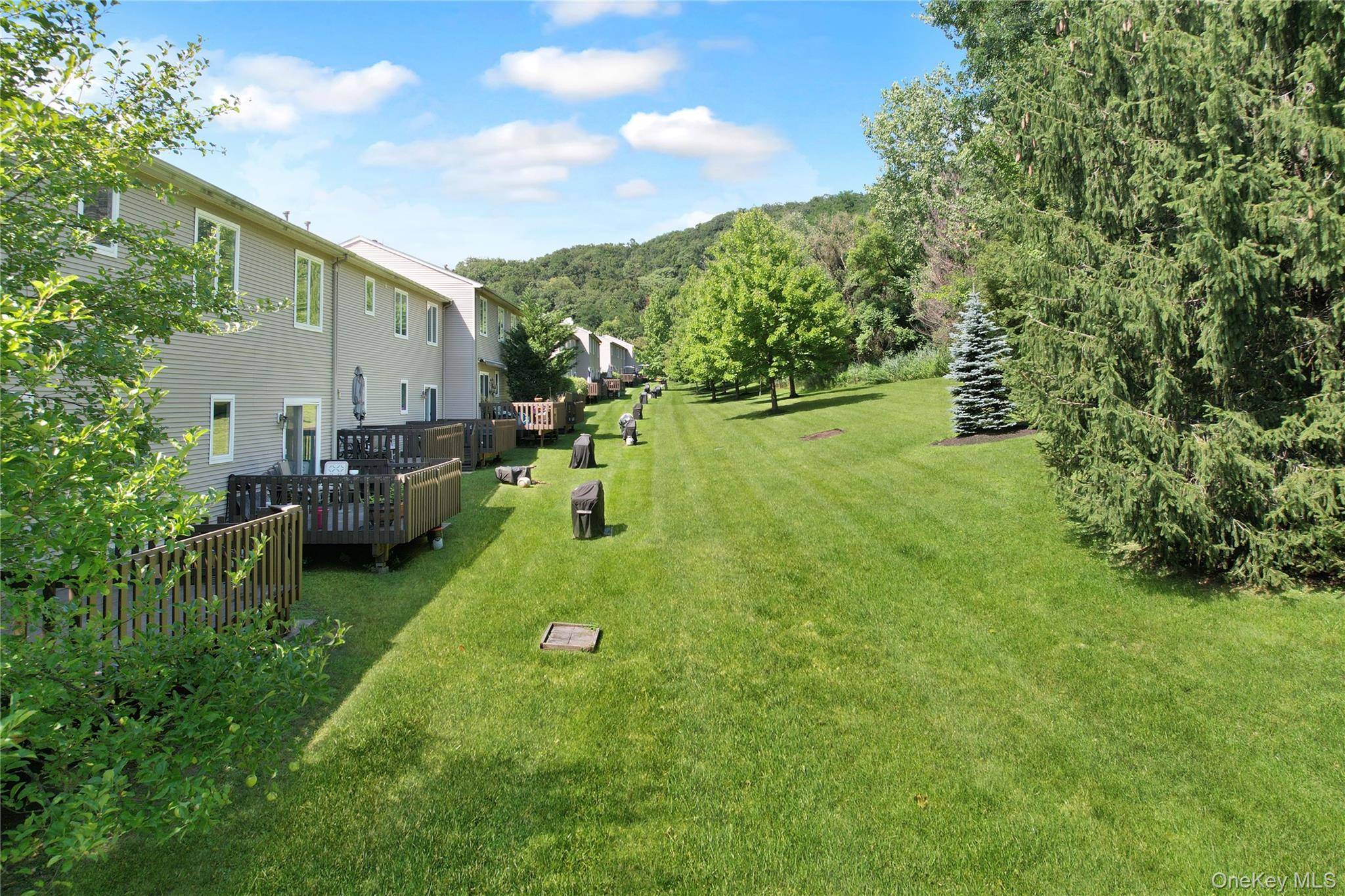 53 Leif BLVD, Congers, NY 10920