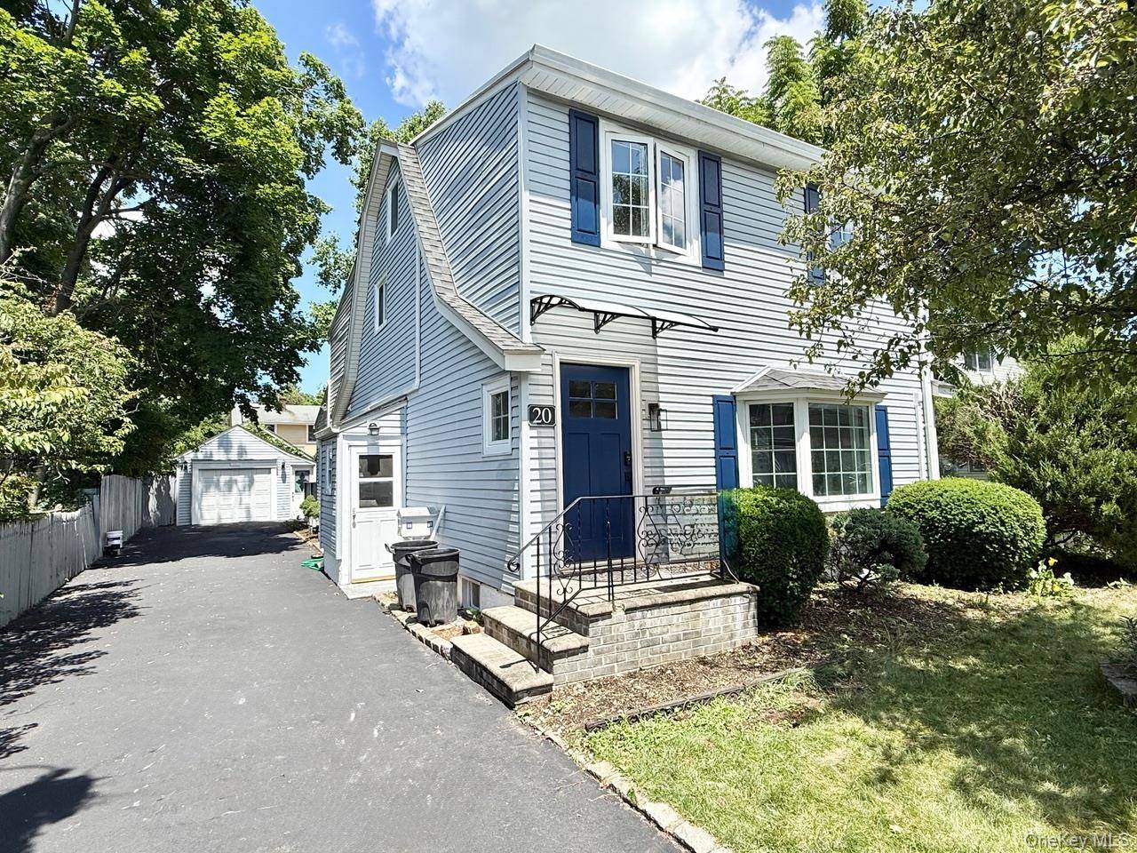 20 Baylis PL, Syosset, NY 11791