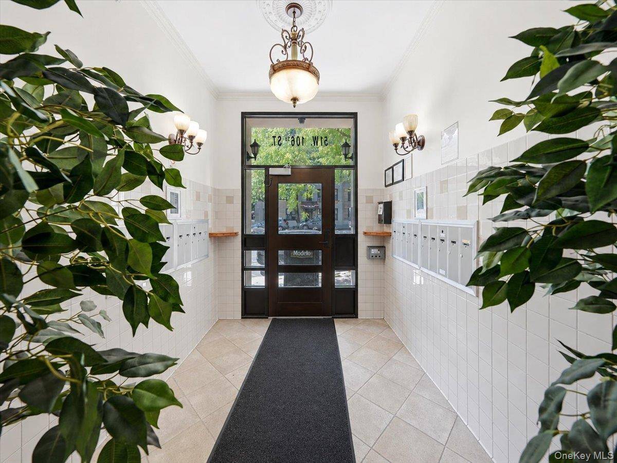 51 W 106th ST #5D, New York (manhattan), NY 10025