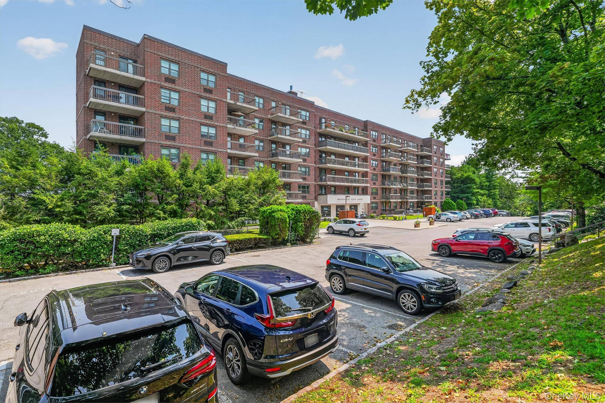 1376 Midland AVE #801, Yonkers, NY 10708