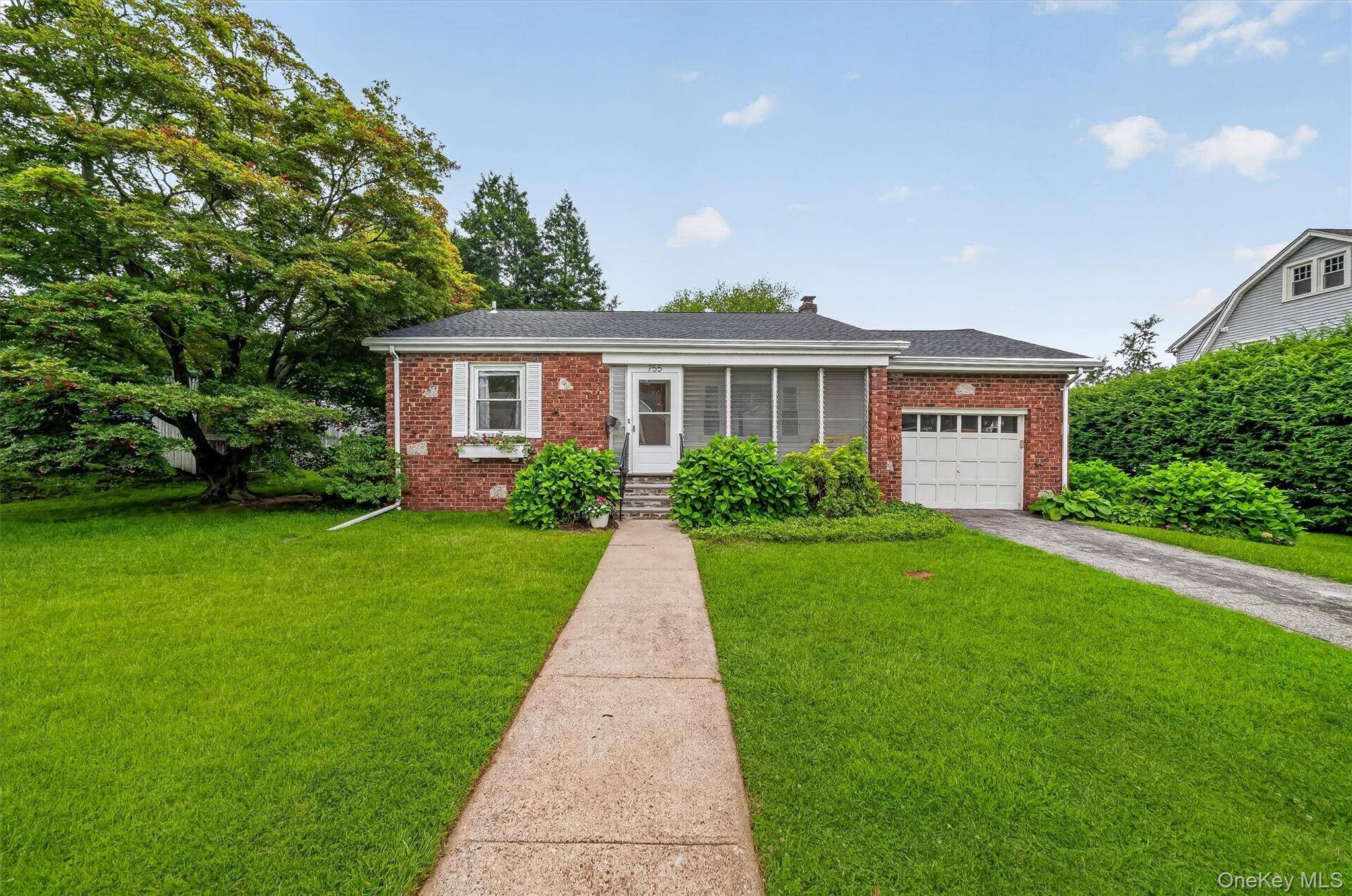 755 Hoover AVE, Peekskill, NY 10566