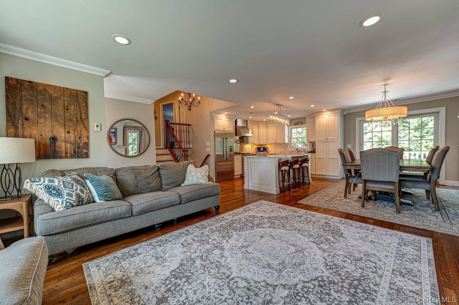1814 Robin LN, Bellmore, NY 11710
