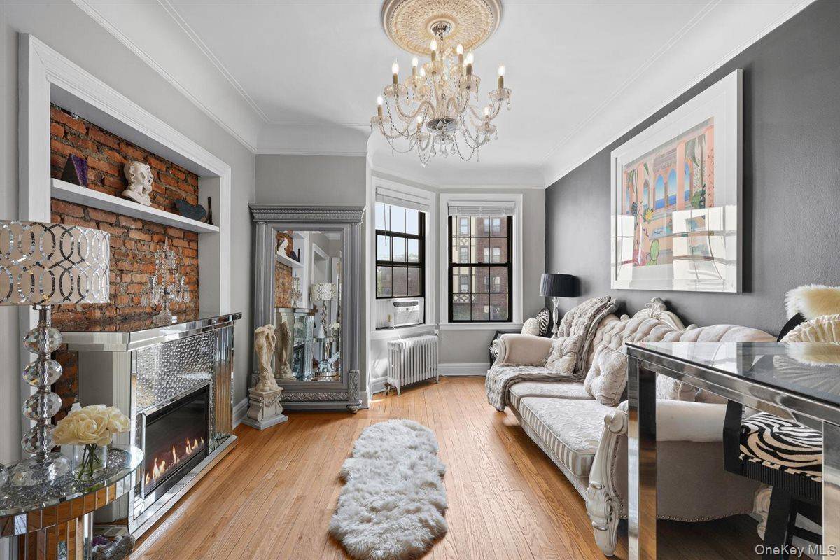 26 Pondfield RD #3C, Bronxville, NY 10708