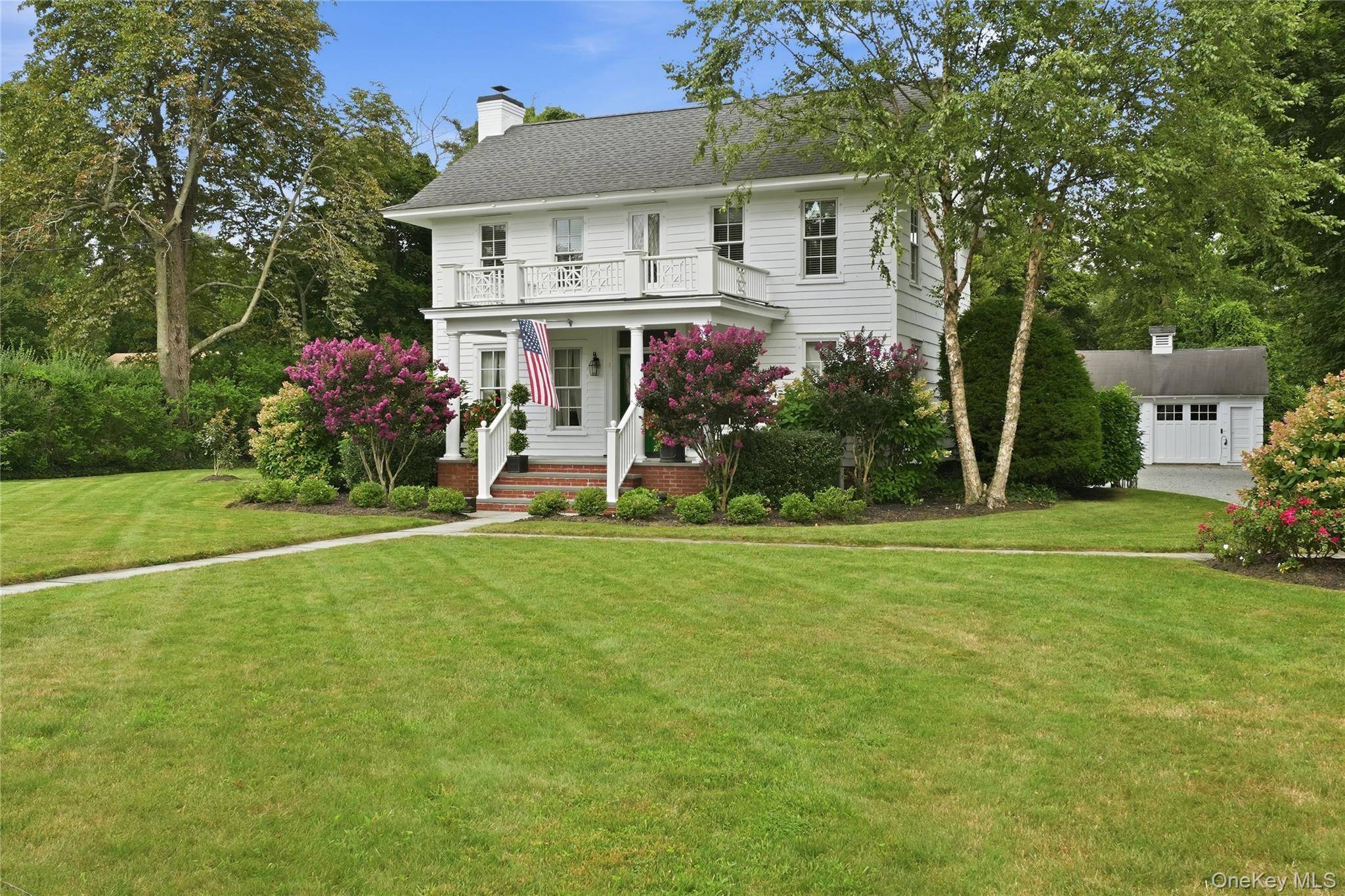 129 Bayview AVE, Amityville, NY 11701