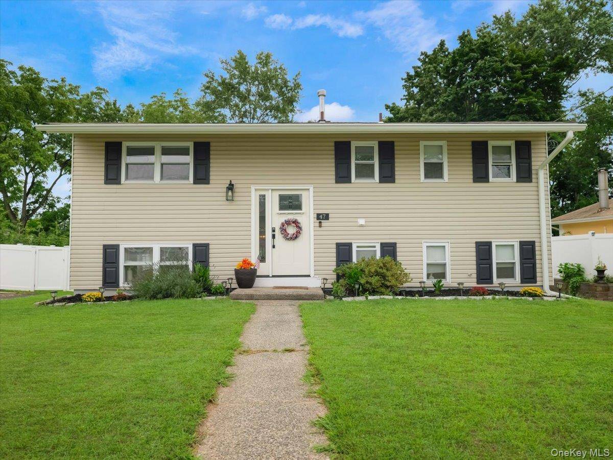 47 Chestnut OVAL, Orangeburg, NY 10962