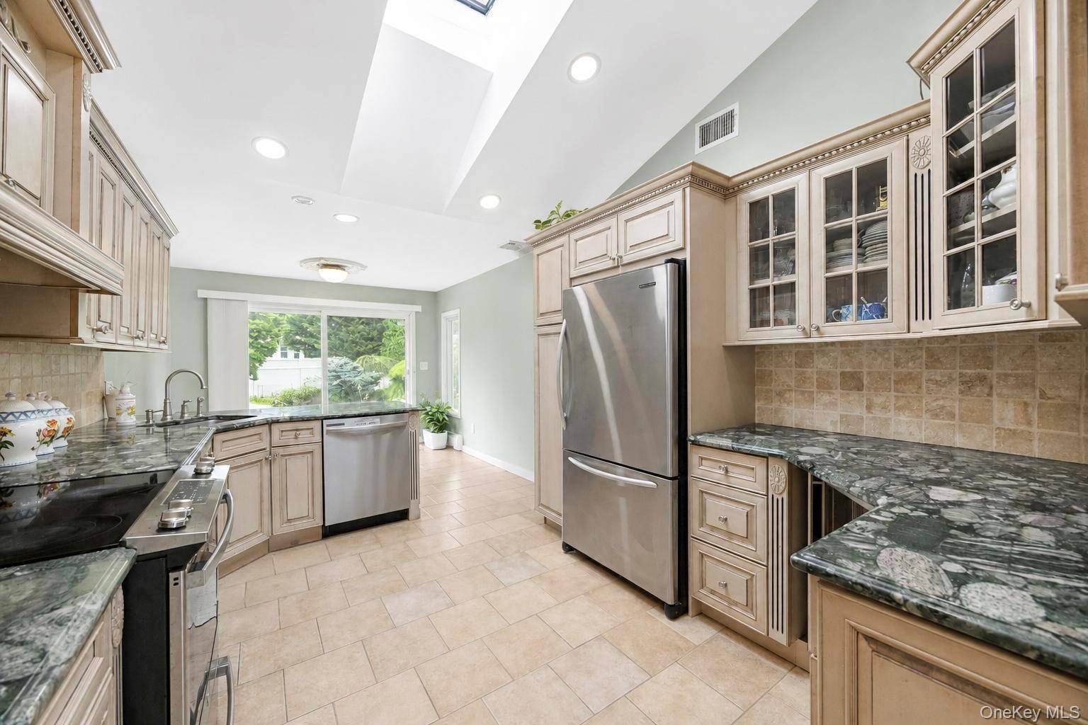 49 Village DR, Jericho, NY 11753