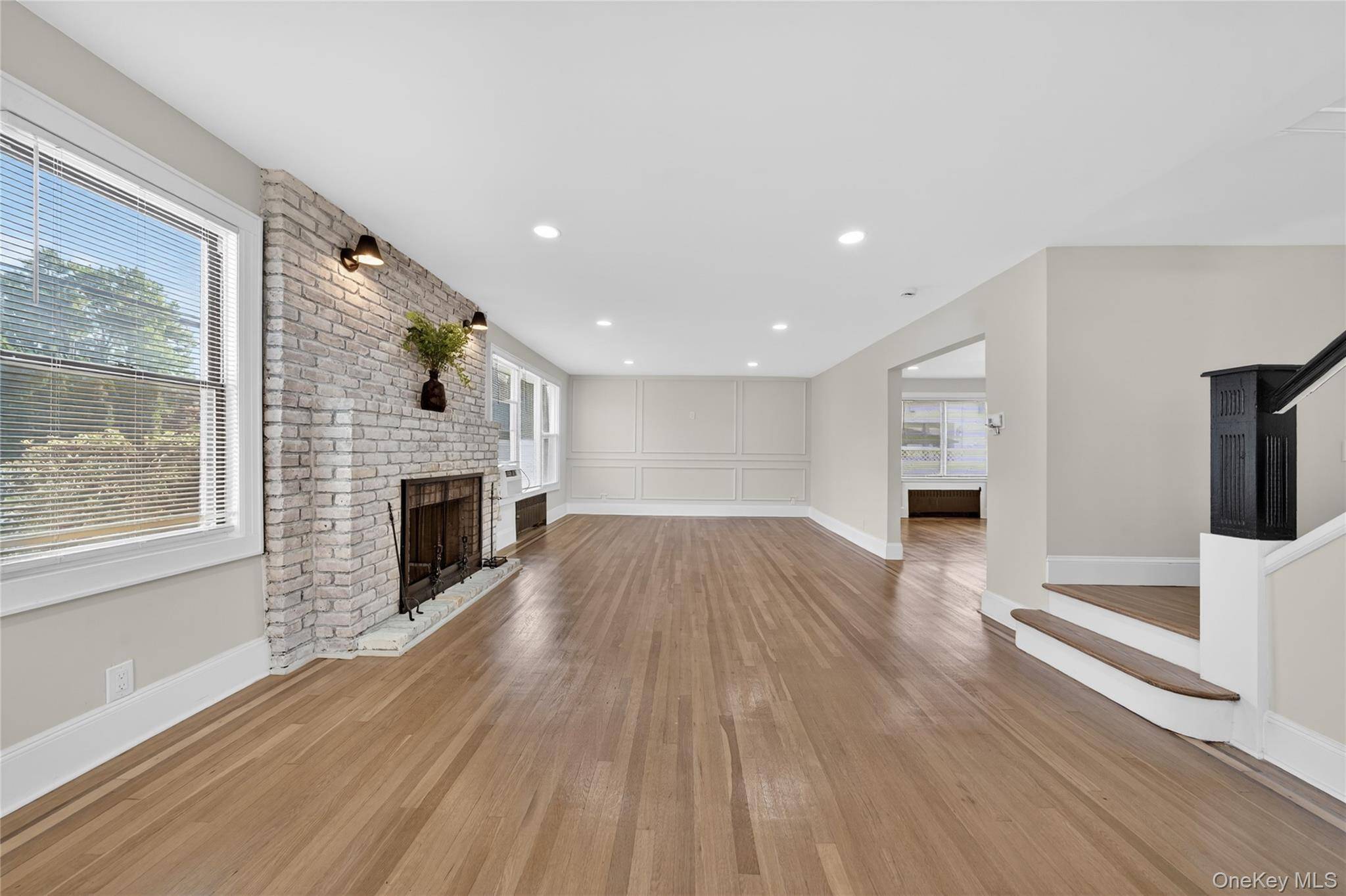 101 Argyle RD, West Hempstead, NY 11552