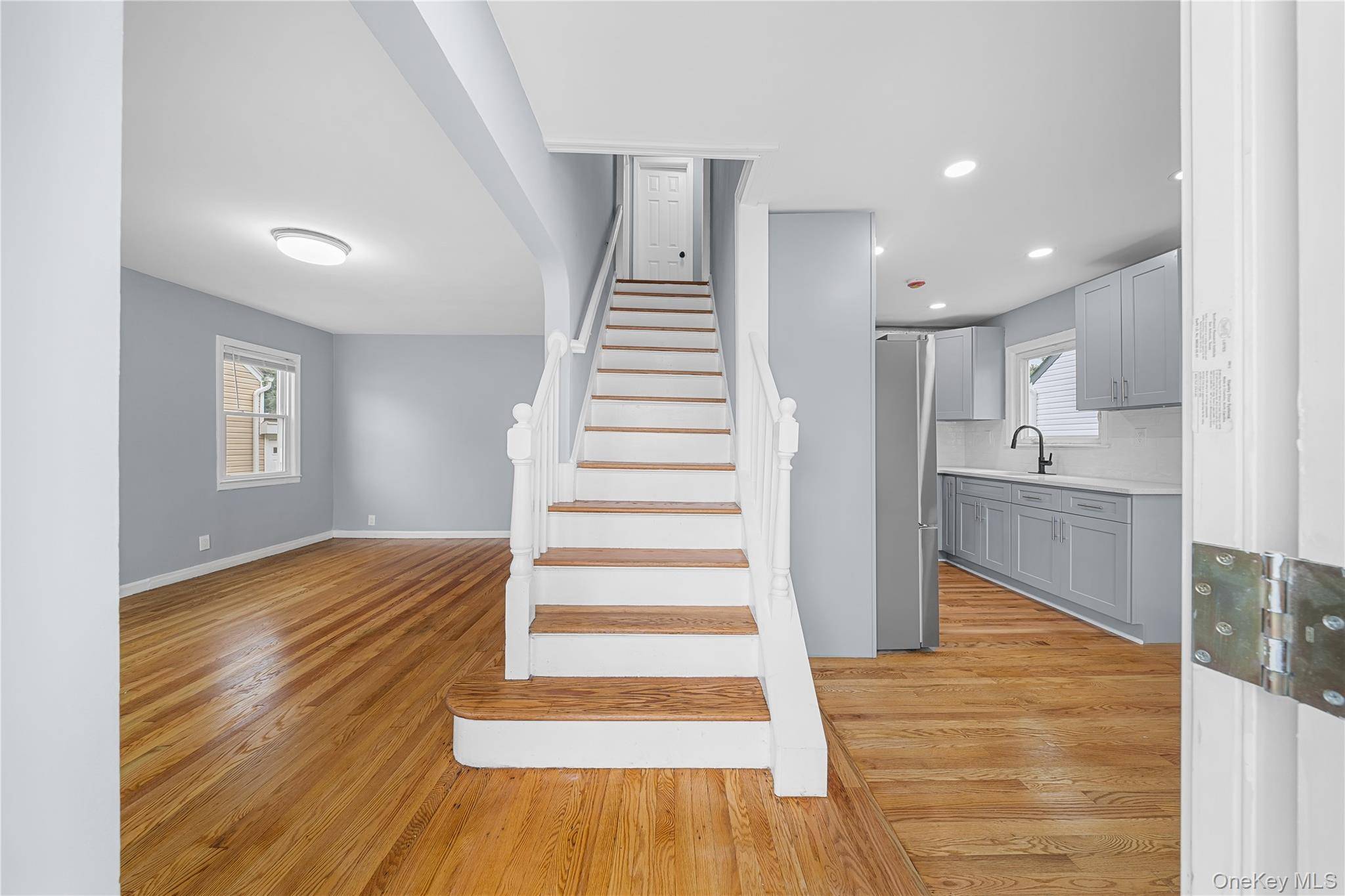 370 Locust AVE, Uniondale, NY 11553