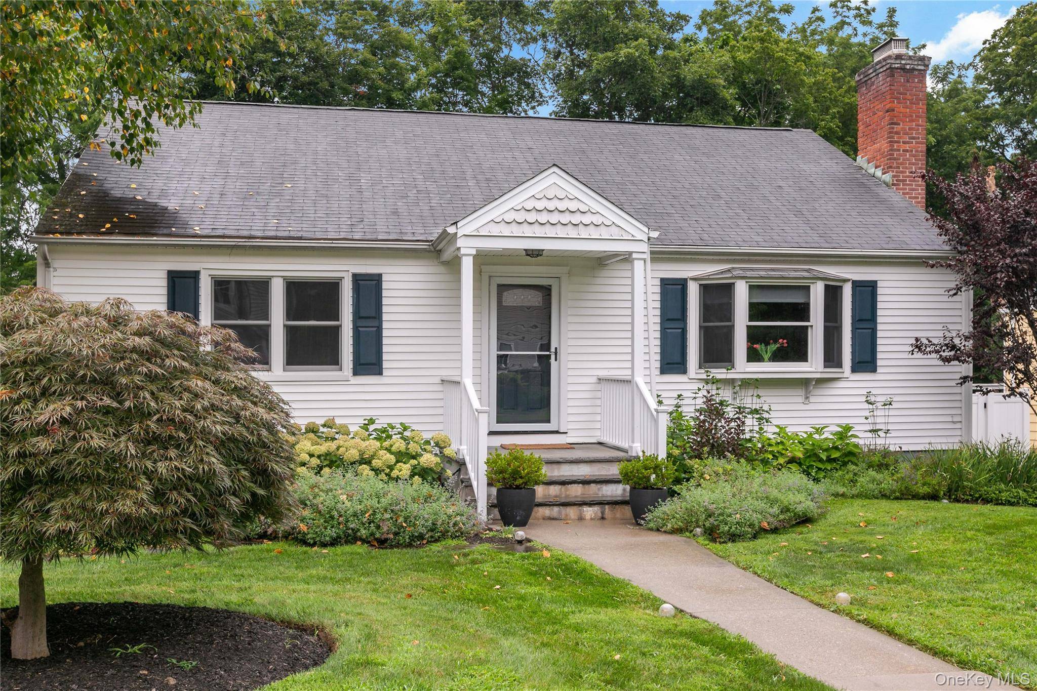16 Brook ST, Mount Kisco, NY 10549