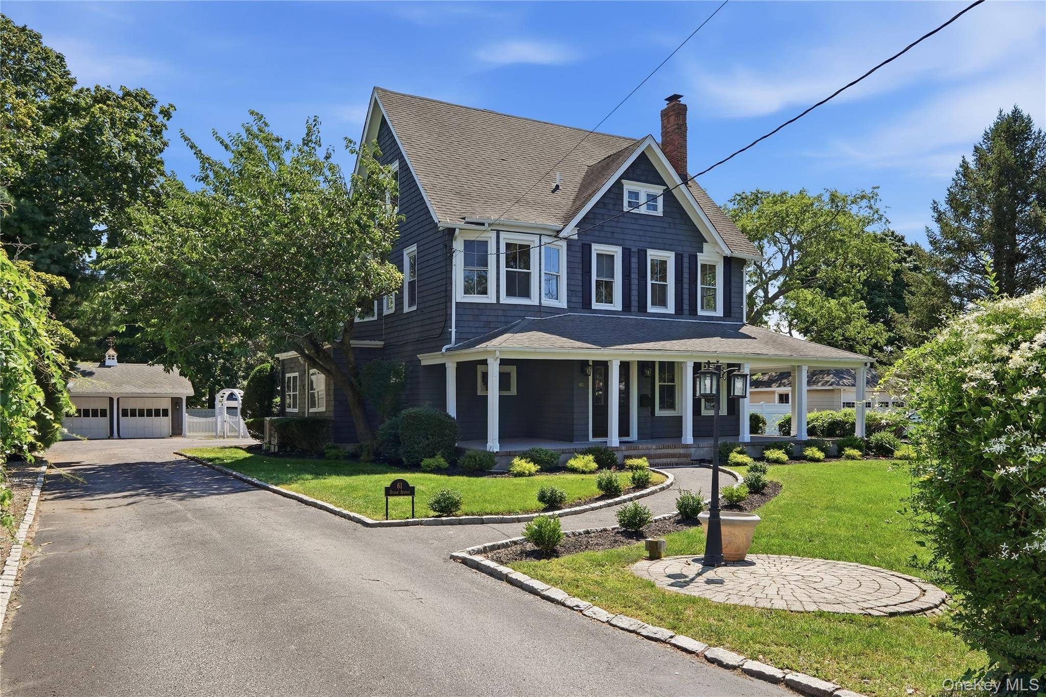 61 Ocean AVE, Islip, NY 11751