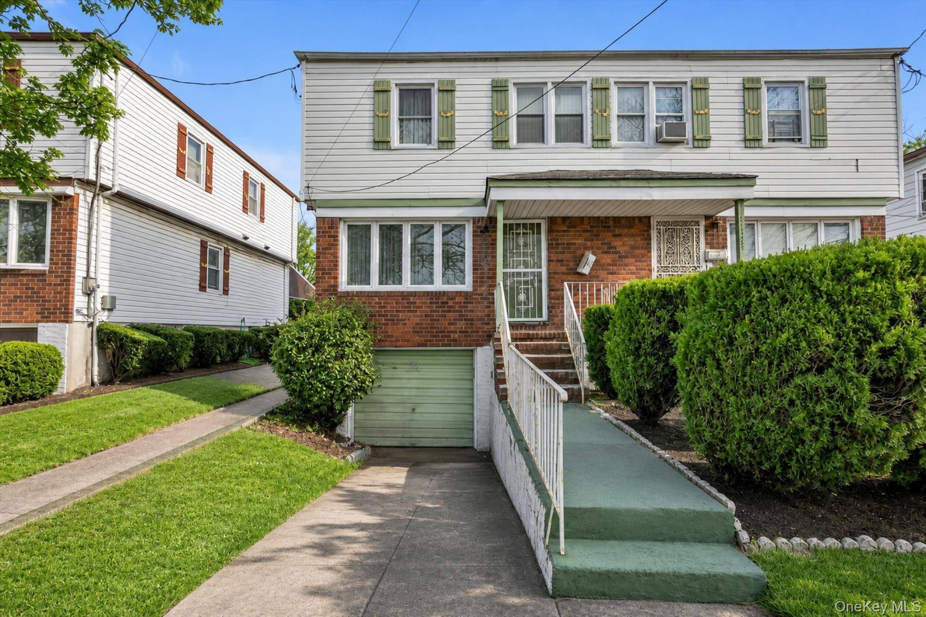 11721 Francis Lewis BLVD, Cambria Heights, NY 11411