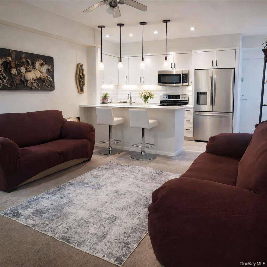 160-15 Powells  Cove BLVD #D203, Beechhurst, NY 11357