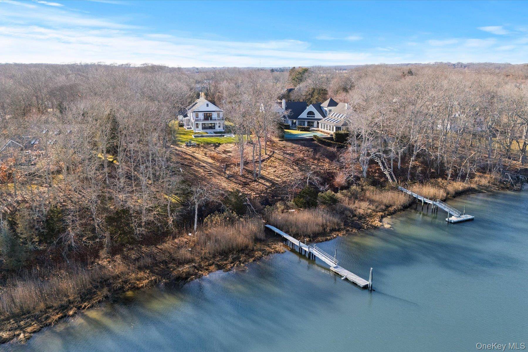 2590 Cox Neck RD, Mattituck, NY 11952