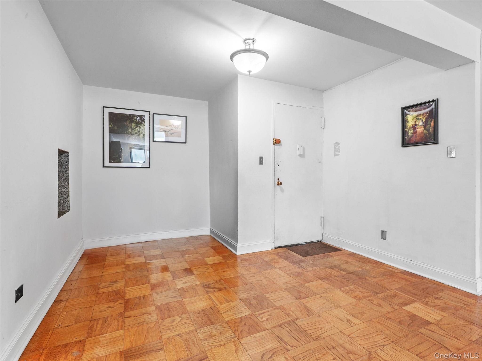 35-20 Leverich ST #209, Jackson Heights, NY 11372