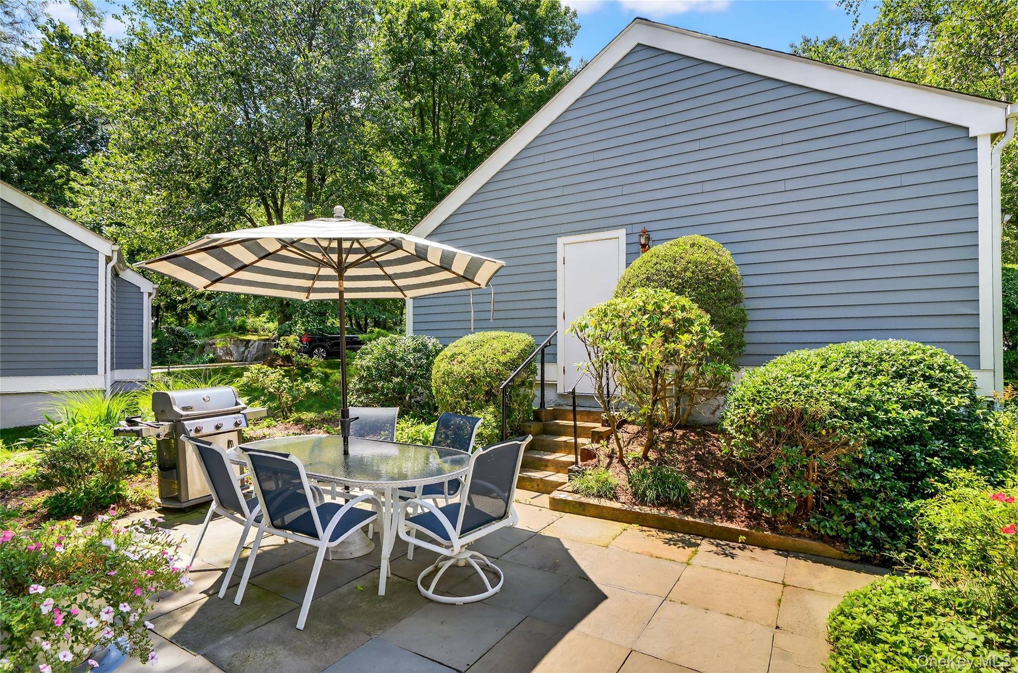 116 Valleyview RD, Irvington, NY 10533